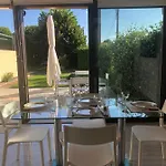 Luxury Vertical Open Space Casa de Férias